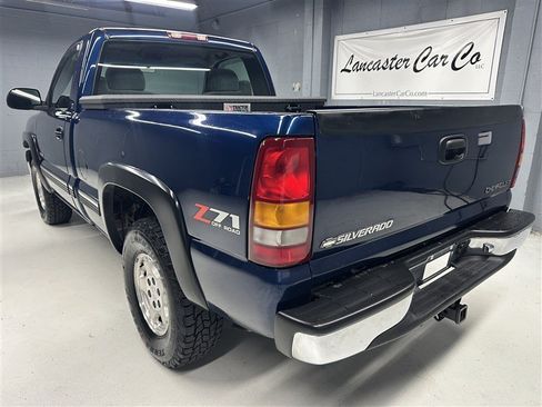 Used 2001 Chevrolet Silverado 1500 LS w/ Off-Road Chassis Pkg AWD/4WD image 3