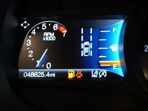 Used 2019 Ford Edge SEL w/ Equipment Group 201A image 4