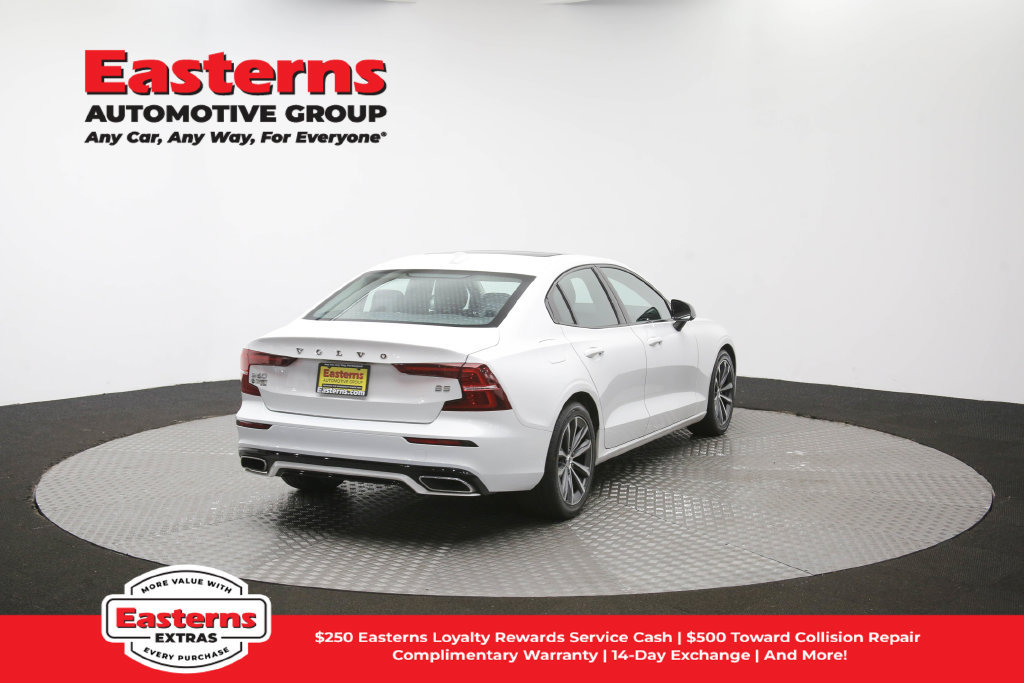 Used 2022 Volvo S60 B5 Inscription FWD image 41