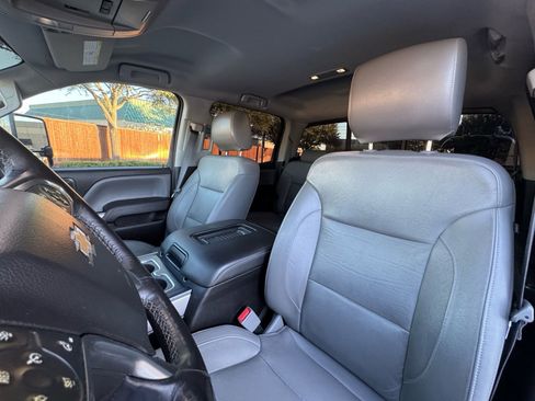 Used 2017 Chevrolet Silverado 2500 LTZ w/ Duramax Plus Package image 23