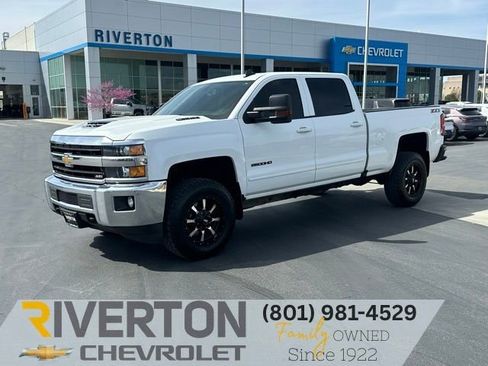 Used 2019 Chevrolet Silverado 2500 LT AWD/4WD image 1