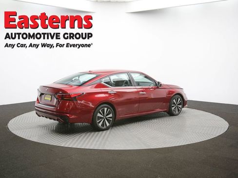 Used 2021 Nissan Altima 2.5 SV w/ SV Premium Package image 41