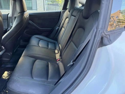 Used 2023 Tesla Model 3 Standard Range image 12