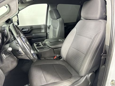 Used 2023 Chevrolet Silverado 2500 LT w/ Convenience Package image 19