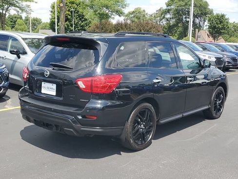 Used 2018 Nissan Pathfinder S AWD/4WD image 4
