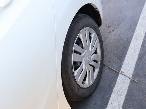 Used 2016 Honda Fit LX image 12