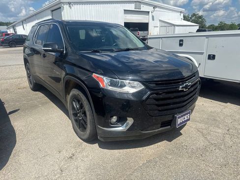 Used 2019 Chevrolet Traverse LT w/ LPO, Floor Liner Package FWD image 1