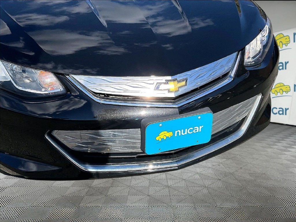 Used 2018 Chevrolet Volt LT FWD image 31