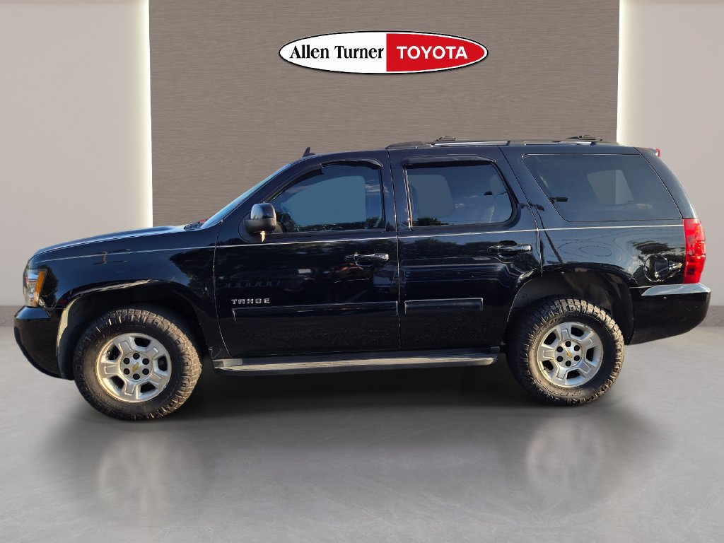 Used 2013 Chevrolet Tahoe LT w/ Luxury Package RWD image 10