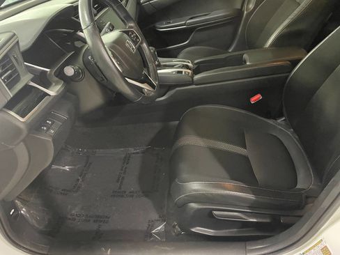 Used 2019 Honda Civic Sport image 15