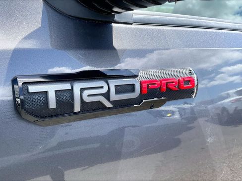 Used 2020 Toyota Tacoma TRD Pro AWD/4WD image 7