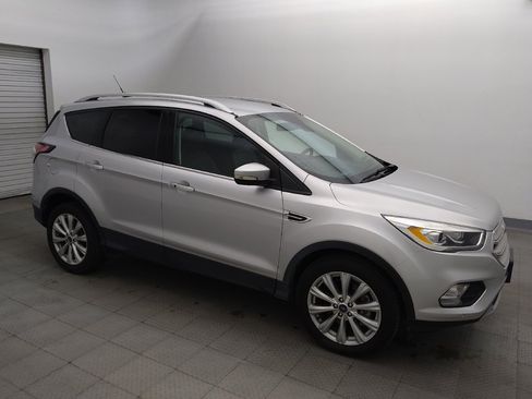 Used 2018 Ford Escape Titanium FWD image 11