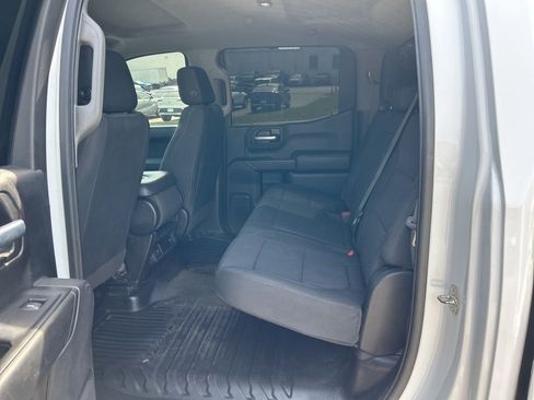 Used 2021 GMC Sierra 1500 4x4 Crew Cab w/ Sierra Value Package image 9