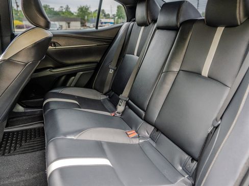 Used 2025 Toyota Camry SE w/ Convenience Package AWD/4WD image 28