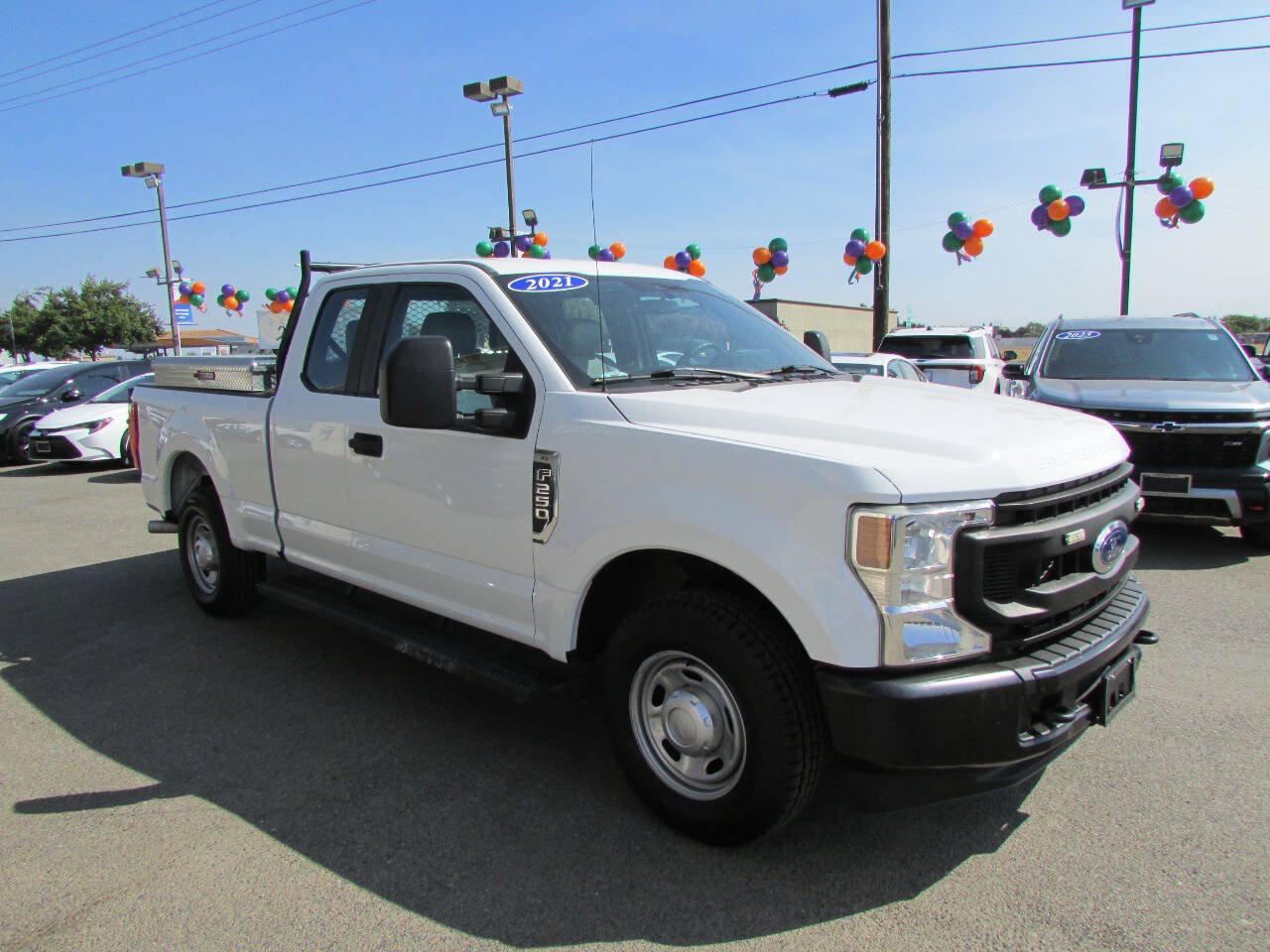 Used 2021 Ford F250 XL w/ Power Equipment Group RWD image 2