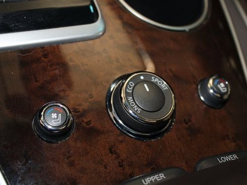 Used 2020 INFINITI QX60 Luxe w/ Sensory Package image 18