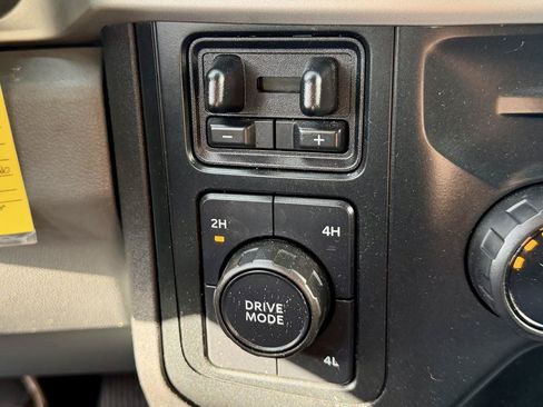 Used 2023 Ford F350 XL w/ 360-Degree Camera Package AWD/4WD image 23