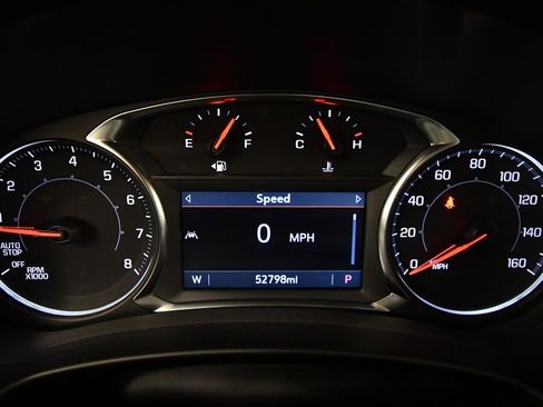 Used 2024 GMC Terrain SLT image 21