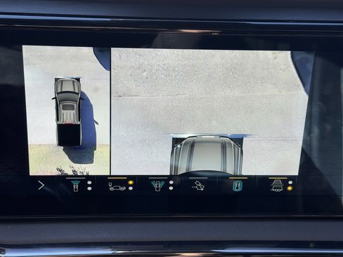 Used 2022 GMC Sierra 1500 AT4 w/ AT4 Premium Package image 34