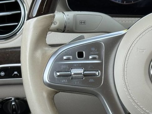Used 2020 Mercedes-Benz S 560 4MATIC Sedan w/ Premium Package image 13