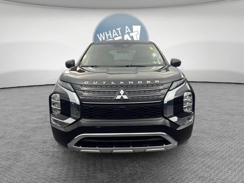 Used 2024 Mitsubishi Outlander SE AWD/4WD image 9