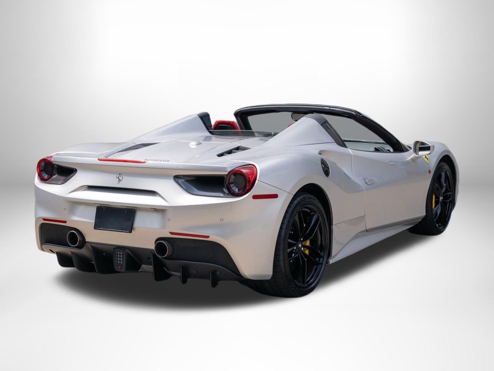 Used 2017 Ferrari 488 Spider RWD image 8