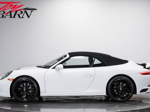 Used 2017 Porsche 911 Carrera RWD image 10
