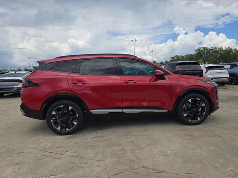 New 2026 Kia Sportage SX FWD image 9
