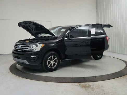 Used 2019 Ford Expedition Max XLT RWD image 12