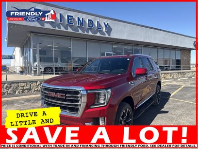 Used 2024 GMC Yukon SLT w/ SLT Premium Package