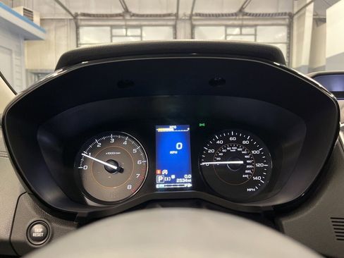 Certified 2023 Subaru Crosstrek 2.0i image 17