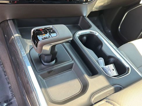 New 2026 Chevrolet Silverado 1500 LTZ w/ LTZ Premium Package AWD/4WD image 29