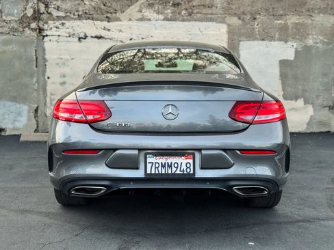Used 2017 Mercedes-Benz C 300 C 300 Coupe 2D image 5