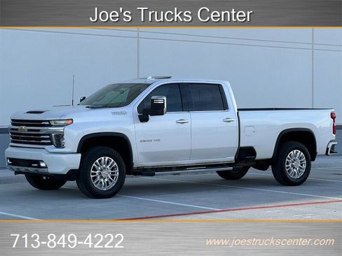 Used 2020 Chevrolet Silverado 2500 High Country image 2
