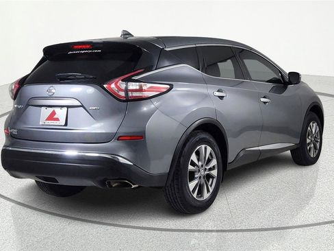 Used 2018 Nissan Murano S image 5