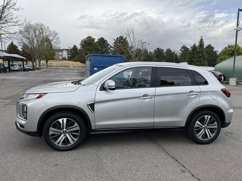 Used 2022 Mitsubishi Outlander Sport SE FWD image 4
