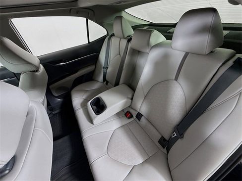 Certified 2022 Toyota Camry XSE image 8