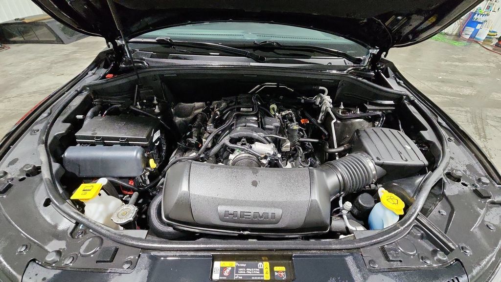 Used 2025 Dodge Durango R/T AWD/4WD image 31
