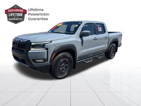 Certified 2025 Nissan Frontier Pro-X RWD image 1