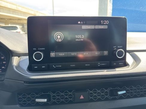 Used 2025 Honda Accord SE image 13