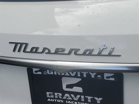 Used 2024 Maserati Grecale GT image 7