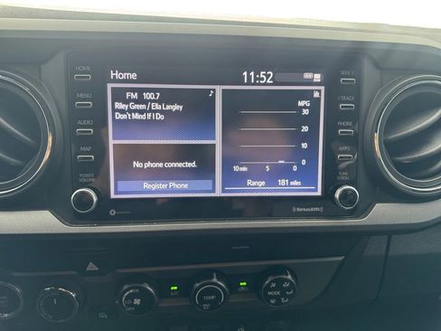 Used 2020 Toyota Tacoma TRD Off-Road image 24