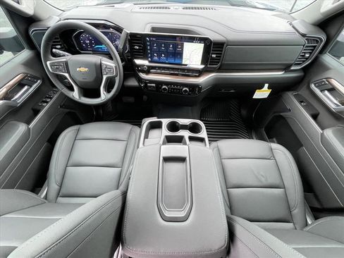 New 2026 Chevrolet Silverado 3500 LT w/ All Star Edition AWD/4WD image 10