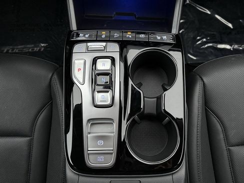 Certified 2024 Hyundai Tucson Limited image 24