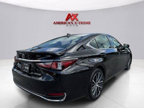 Used 2022 Lexus ES 250 w/ Premium Package AWD/4WD image 6