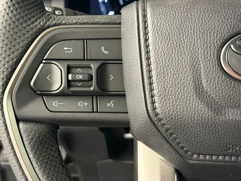 New 2026 Toyota Tacoma TRD Off-Road AWD/4WD image 21