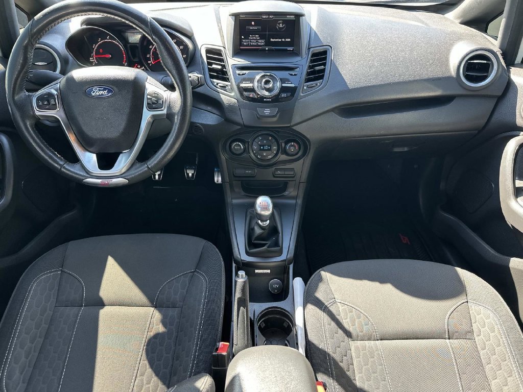 Used 2015 Ford Fiesta ST FWD image 13