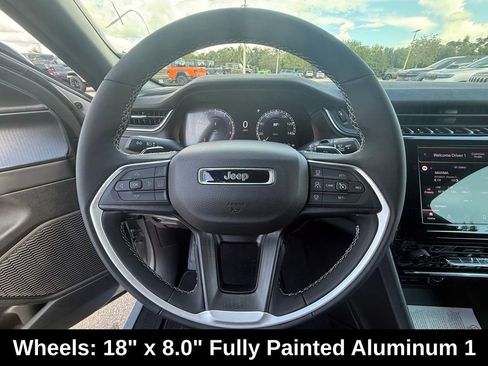 New 2025 Jeep Grand Cherokee L Altitude image 20
