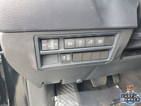 Used 2025 Toyota Tundra SR5 AWD/4WD image 22