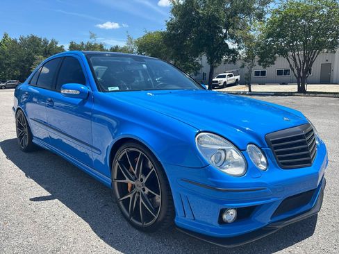 Used 2005 Mercedes-Benz E 55 AMG Sedan image 4
